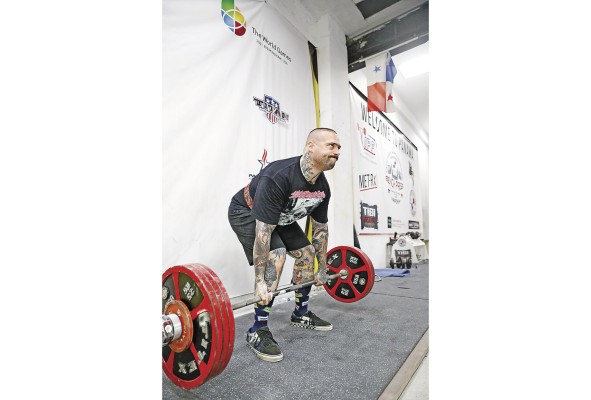 El 'powerlifter', tanto hombre como mujer, tiene una alimentación completa.