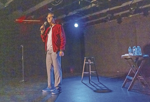 El comediante Omar Cruz.