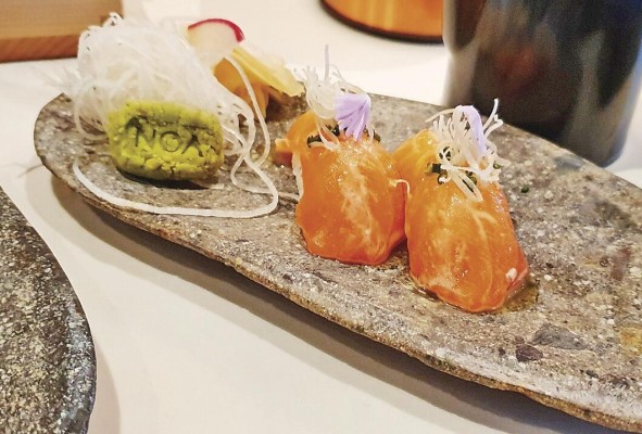 'Nigiri' de salmón.