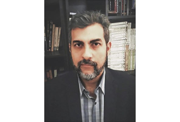 Osvaldo Reyes, escritor.