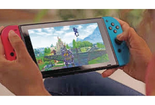 La consola portátil de Nintendo Switch permite modalidad multijugador.