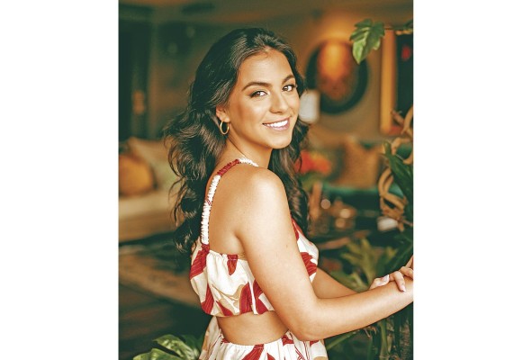 Greta Raquel Eisenmann Conte es una de las debutantes que apreciaremos en el Festival de Debutantes 2022 a celebrarse el 2 de julio en la terraza Mar del Sur del Club Unión, organizado por las Damas Guadalupanas para recaudar fondos para sus programas benéficos. Ella es hija del señor Gustavo Manuel Eisenmann Aguilera y la señora Priscilla Conte de Eisenmann.