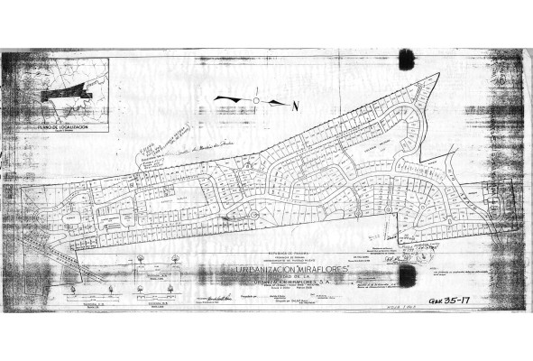 Plano de la urbanización de Miraflores de 1946, presenta un ejemplo de los proyectos construidos luego de la aprobación del primer Reglamento de Urbanizaciones en 1941. Construida a unos 6 km del centro de la ciudad y a 3 km del límite declarado por acuerdo municipal en 1938, es un ejemplo de cómo la expansión urbana se daba en época temprana en forma discontinua o de saltos.