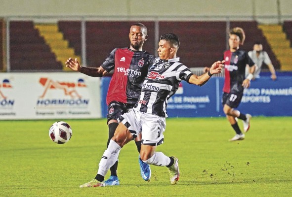 El Sporting de San Miguelito dejó atrás al actual campeón, el Tauro.