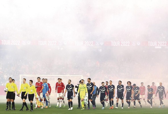 El Manchester United se enfrentó al Melbourne Victory en Australia.