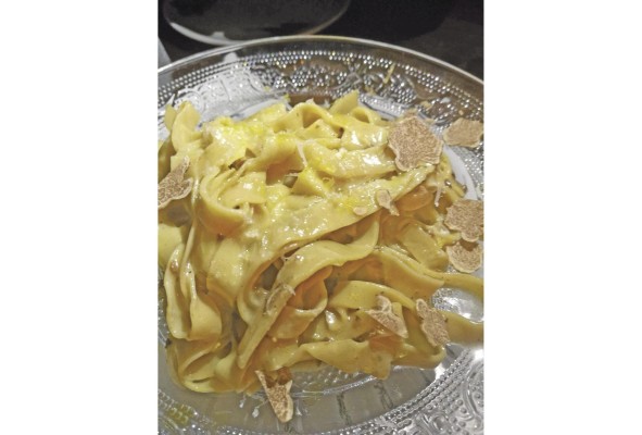 Intimo's perigord truffle pasta