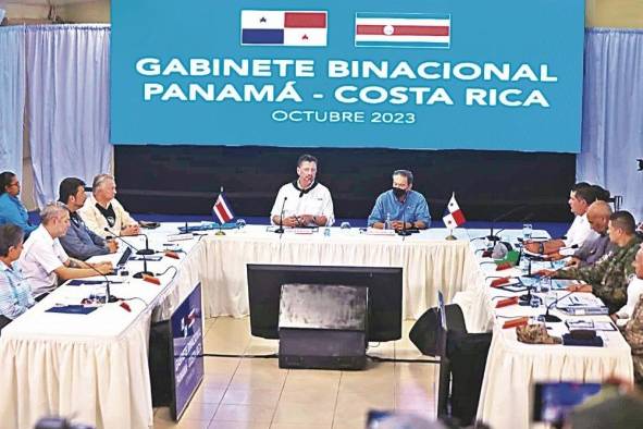 Panamá y Costa Rica aprobaron la implementación de 200 buses para el traslado de migrantes.