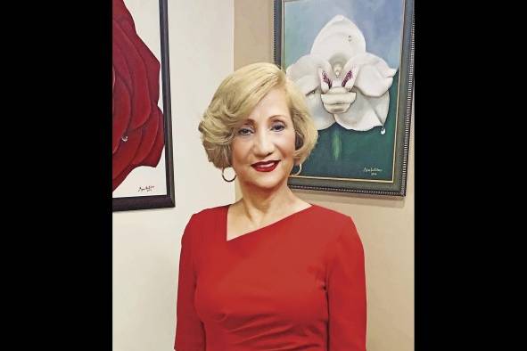 Rose Marie Tapia, escritora.