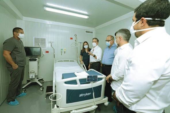 Entrega de llaves del Hospital Integrado Panamá Solidario