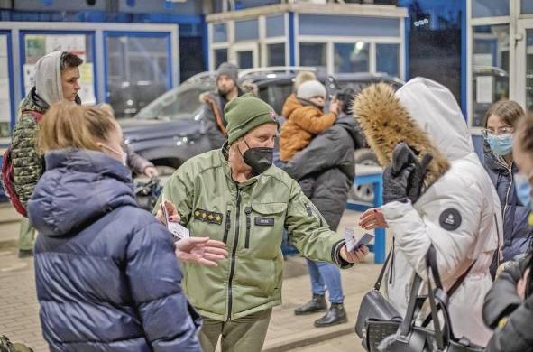 Miles de refugiados ucranianos encuentran acogida en Eslovaquia.