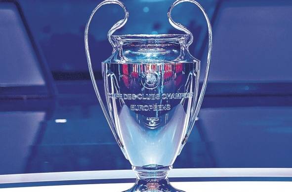La UEFA Champions League es el torneo internacional oficial de fútbol más prestigioso a nivel de clubes entre los organizados por la Unión de Asociaciones Europeas de Fútbol (UEFA).