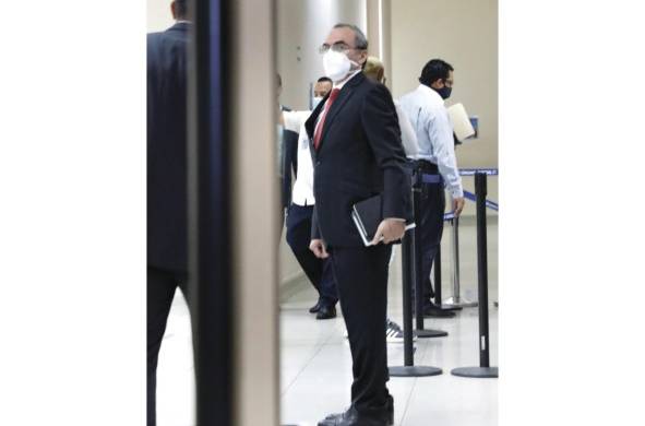 El exdirector del Consejo de Seguridad Rolando 'Picuiro' López, durante su llegada a la fiscalía.