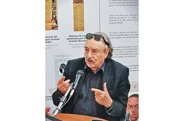El exdirector de Le Monde Diplomatique presentará el próximo 2 de mayo en la Biblioteca Nacional su último libro La era del conspiracionismo.