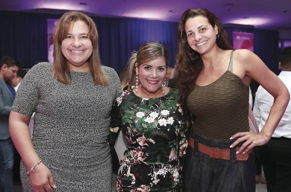 Carmen Sánchez, Yamileth Samudio y Ana Raquel Aguilera