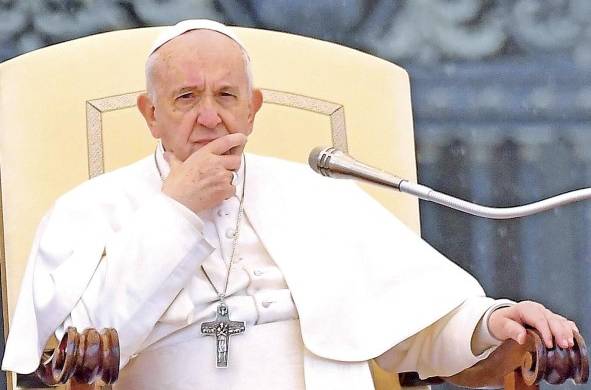 El Papa aboga por un salario universal y por la reducción de la jornada laboral para repartir el trabajo