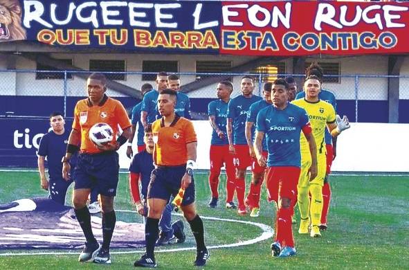 El amplio arraigo entre la afición panameña del Plaza Amador, ha hecho eco de su lema “El equipo del pueblo”, desde el primer campeonato de la primera división el cual ganó.