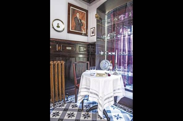 Mesa reservada “para la eternidad” para Mustafá Kemal Atatürk