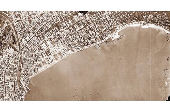 Para 1959, como se observa en esta fotografía aérea, la avenida Balboa había sido extendida desde su trazo original frente al hospital Santo Tomás, tanto hacia el oeste, hacia El Marañón y la calle 3 de noviembre, y hacia el este, hacia la intersección con la avenida Federico Boyd.