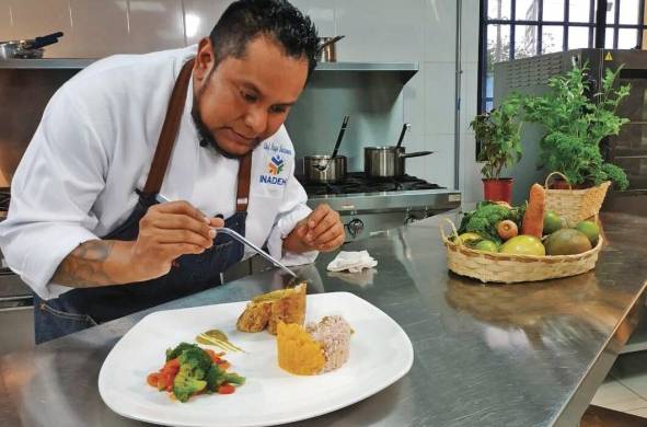 'Todo lo que sé', instructores culinarios comparten sus conocimientos