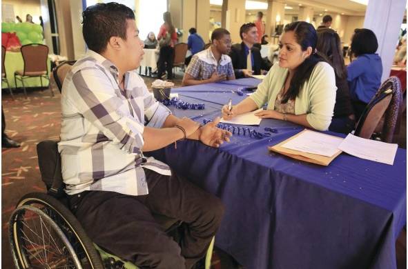 Las personas con discapacidad apelan a su derecho de empleo