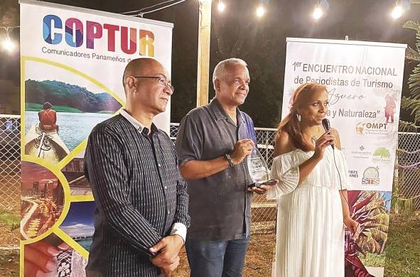 Reconocimiento a Coptur por impulsar el turismo en Panamá y la región.