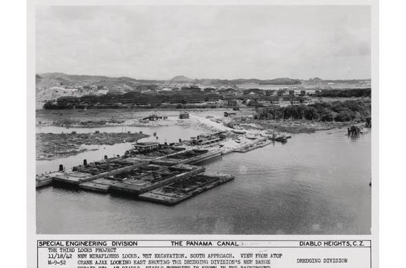 Vista del poblado de Diablo en el año 1940, visto al fondo de la imagen.