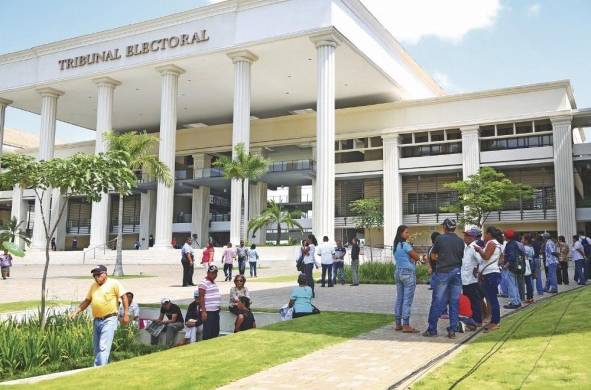 El TE publicó el martes el Boletín Electoral con la cantidad de dinero que recibirán los candidatos.