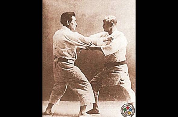 El judo entró oficialmente en el programa de los Juegos Olímpicos en 1964.