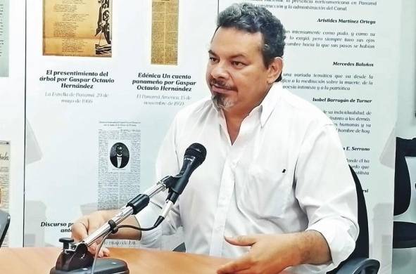 César Del Vasto, historiador y escritor