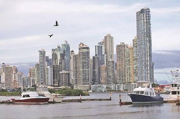 En los últimos tres años, la deuda pública de Panamá ha aumentado en un 60%.
