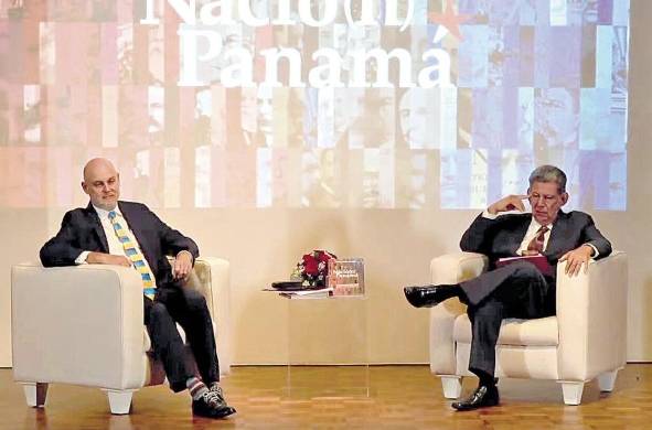 Guevara Mann y Núñez conversaron con el público.
