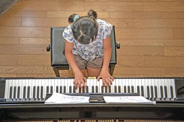 Las melodías del piano oxigenan la mente y el espíritu.