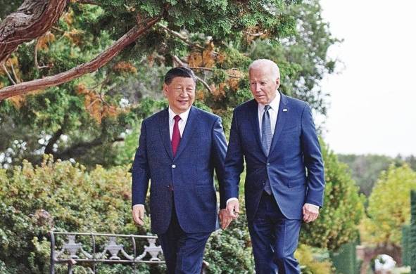 Los presidentes de la República Popular de China, Xi Jinping, y de Estados Unidos, Joe Biden, se reunieron este miércoles 15 de noviembre en el jardín Filoli de San Francisco, en un encuentro que parece escribir un nuevo capítulo en las relaciones bilaterales de ambos países.