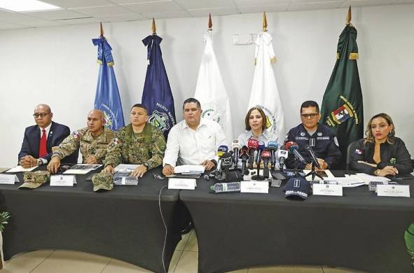 Las autoridades de seguridad y Migración anunciaron las nuevas medidas en conferencia de prensa.