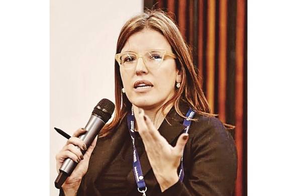 Sandra Borda es profesora del Departamento de Ciencia Política de la Universidad de los Andes en Bogotá, columnista del diario 'El Tiempo' y, entre otras cosas, doctora en ciencia política de la Universidad de Minnesota.