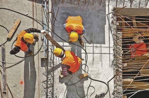 El sector de la construcción espera los pagos adeudados por el gobierno.
