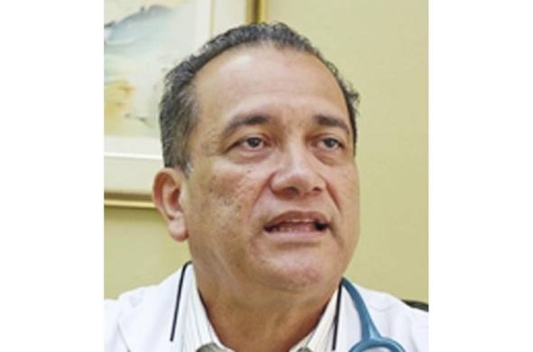 Domingo Moreno. Médico Es ginecólogo obstreta. Dirigente de la Comisión Médica Negociadora Nacional y miembro de la comisión de alto nivel que analiza la transformación de la salud pública.