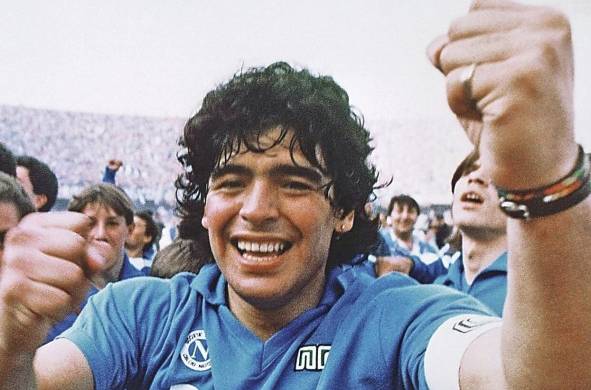 Diego Armando Maradona, un icono del fútbol mundial.
