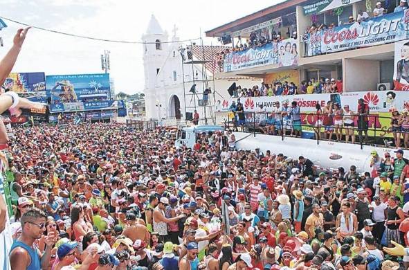 El Carnaval en Las Tablas es uno de los más famosos del país.