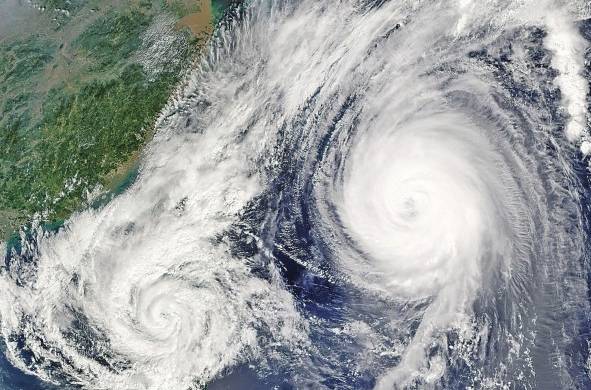 Los daños causados por los huracanes se clasifican en cinco categorías, según la escala Saffir-Simpson, por la velocidad de sus vientos.