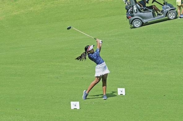 El Club Kiwanis de Panamá está consciente de que el golf tiene muchos beneficios para los niños en cuanto al desarrollo físico y mental.