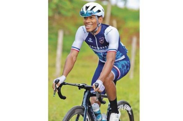 El ciclista panameño tiene 24 años de edad.