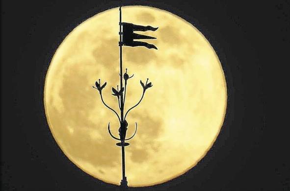 La luna azul, que tendrá lugar el 31 de agosto, será la segunda luna llena de ese mes.