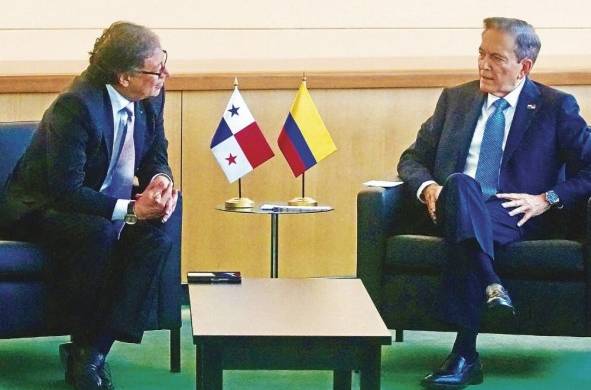Los presidentes Laurentino Cortizo de Panamá y Gustavo Petro de Colombia se reunieron para hablar de la migración irregular.
