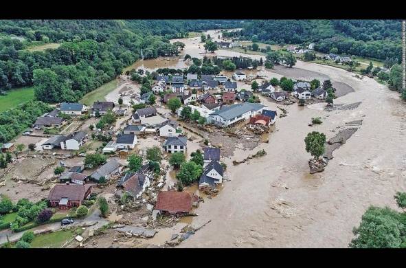 Las inundaciones que hubo en varios países de Europa occidental cobraron víctimas fatales y causaron importantes daños materiales.