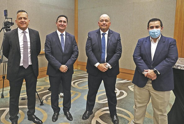 David Hernández, Raffoul Arab, Carlos Conde y Lucas Castrellón