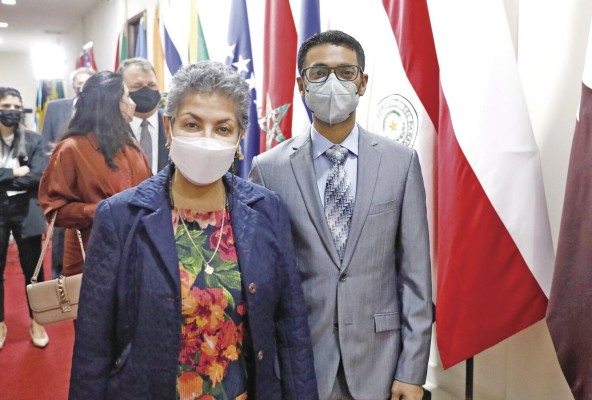 Ingrid Picado, Jerome Joseph