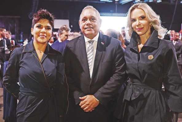 Sygrid Barragán, Vladimir Franco, Candice Williams