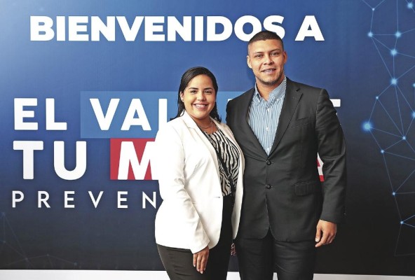 Sohely Veroy y Óscar Caballero