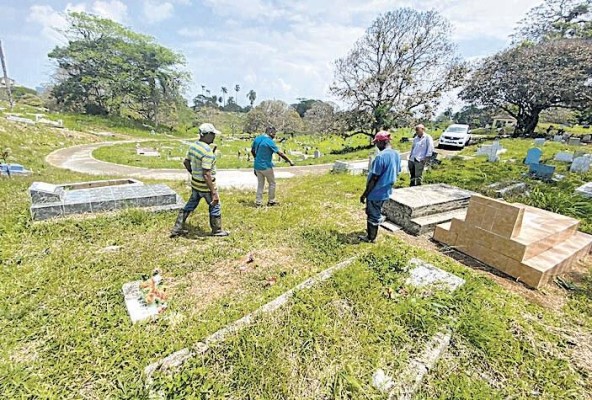 La Comisión solicitó exhumaciones en Colón.